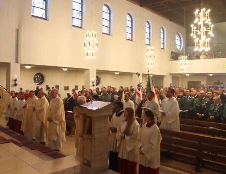 b58bf5f1-5e93-4bc8-94f2-aaa1cfc8d456