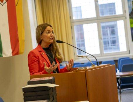 Zertifizierungsfeier Vorbilich Familienfreundliche Arbeitgeber_DSC09117